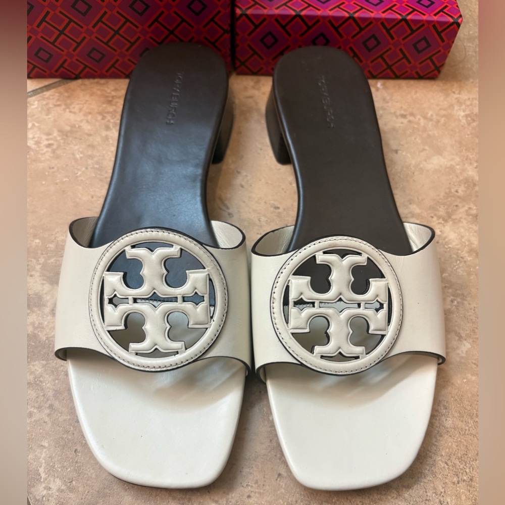 Authentic Tory Burch Bombe Miller Slide Sandals Ivory Leather Size 9